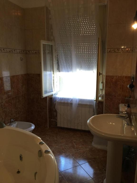 Koupelna v ubytování Rooms Portorose Center