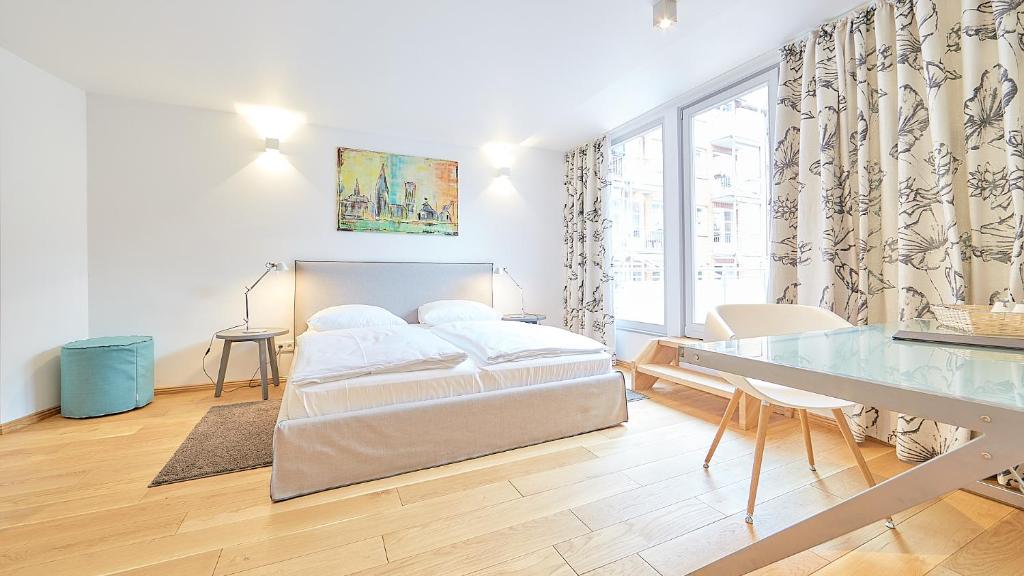 Anno 1433 Hotel Lüneburg - Double Room With Terrace