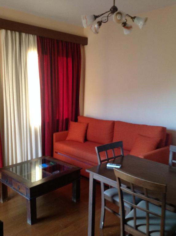 Molivos Sunset Apartments - 3