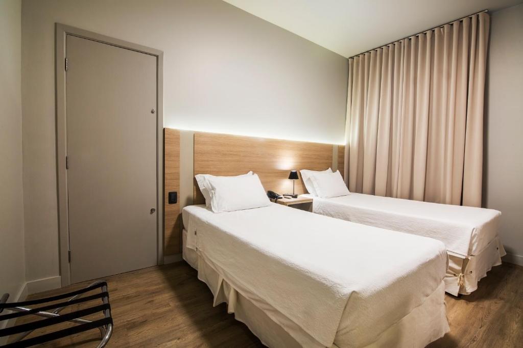  JR Hotel