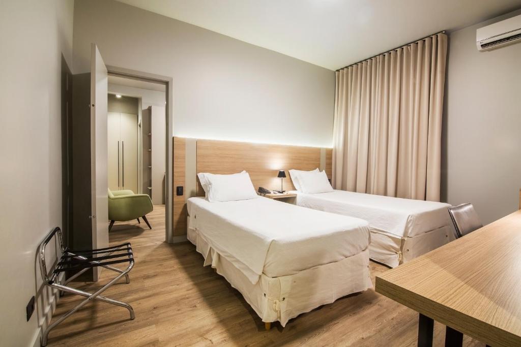  JR Hotel