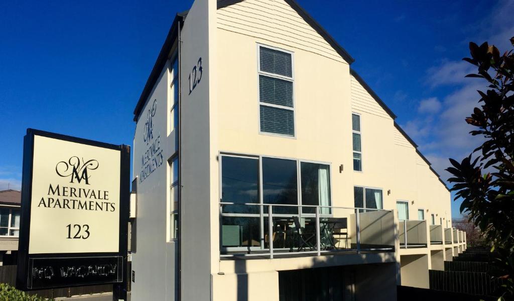 Το κτήριο όπου στεγάζεται  το διαμέρισμα