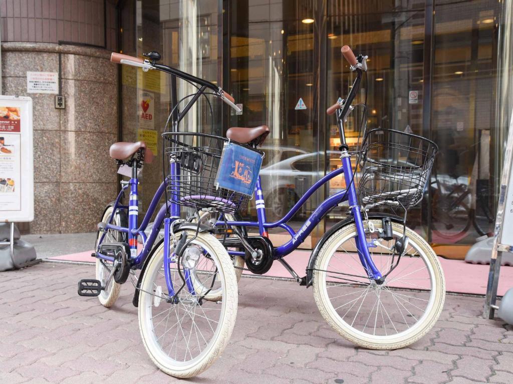 Jízda na kole v ubytování Kobe Sannomiya Union Hotel nebo okolí
