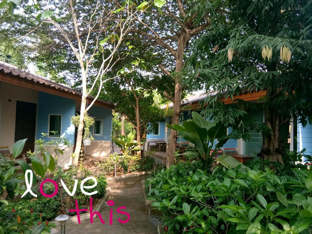 Q Zone Boutique House - 2