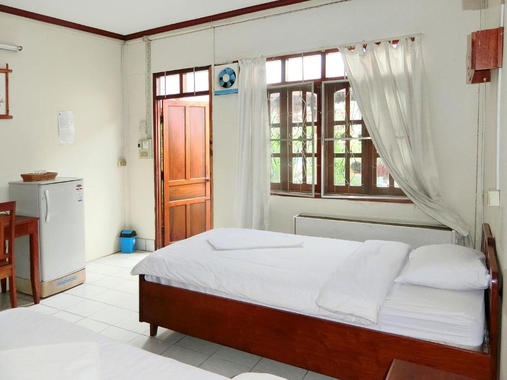 Villa Sisavad Guesthouse - Standard Twin Room