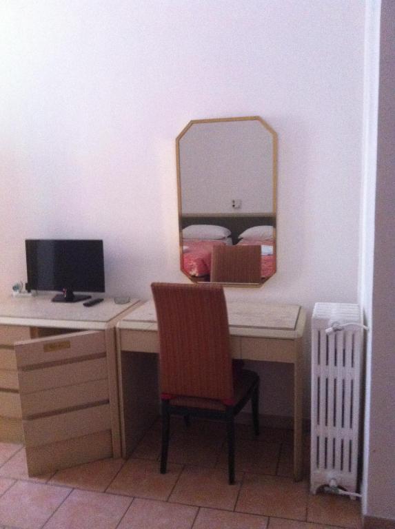 Hotel Gambara - Resim 20