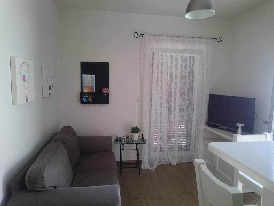 TV a/nebo společenská místnost v ubytování Apartments ZARA & TONI