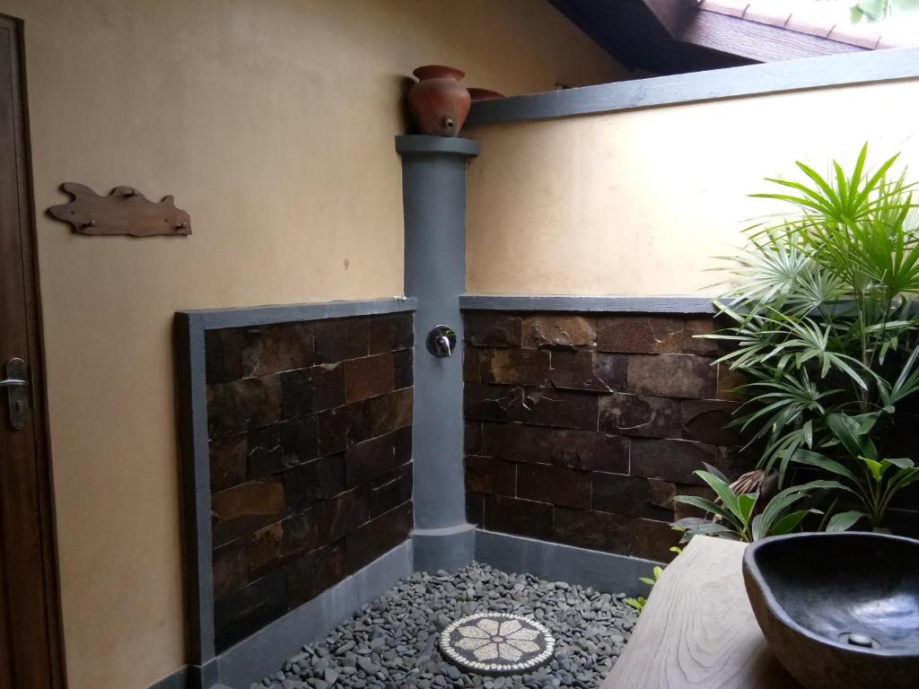 Van Karning Bungalow - 11