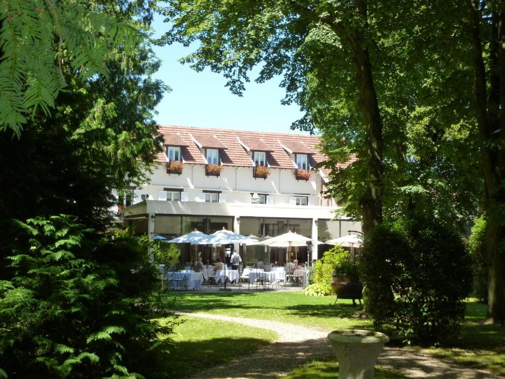 Zahrada ubytování Hostellerie Du Royal Lieu