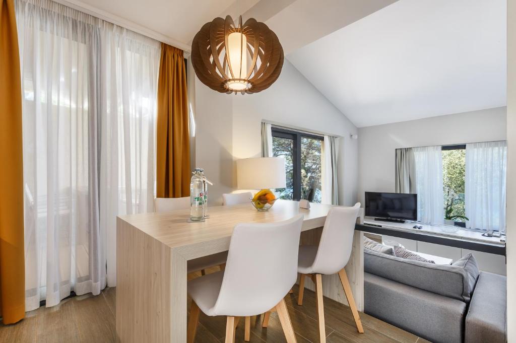 TV&#47;Unterhaltungsangebot in der Unterkunft Villas Bellevue Plava Laguna