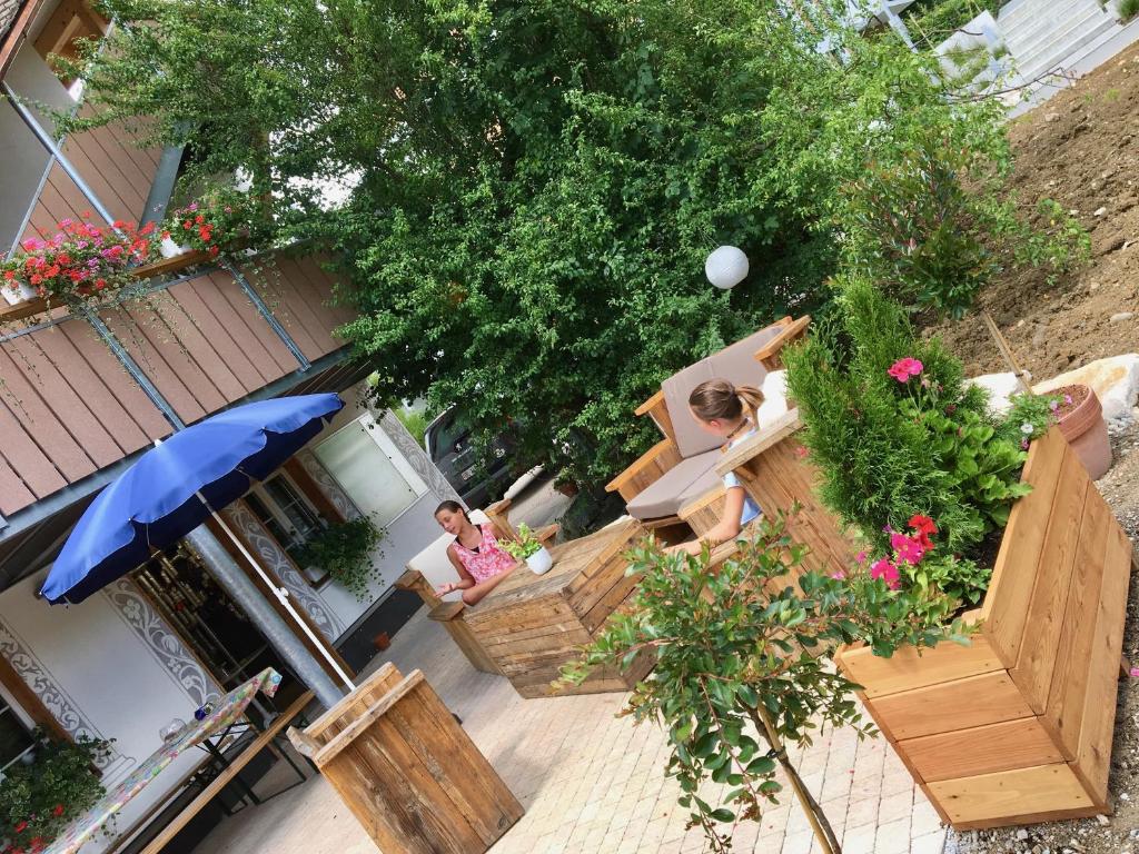 Zahrada ubytování Conny's B&B