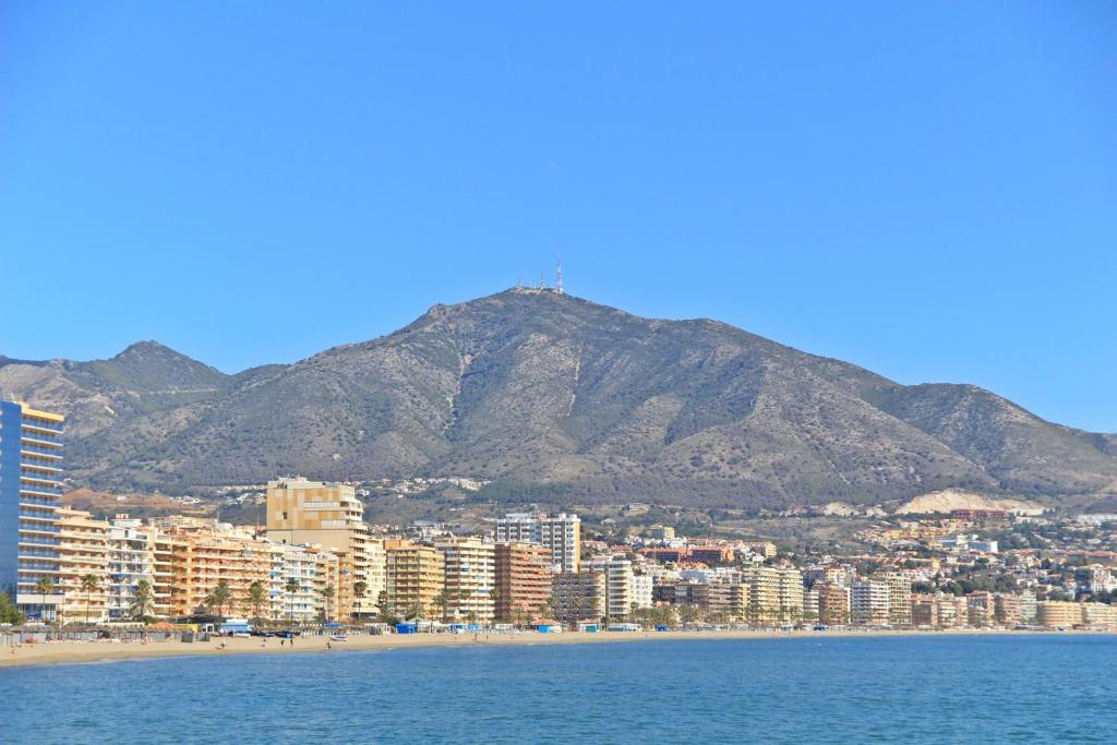 Apartamento River Playa, Fuengirola, Spain - Booking.com