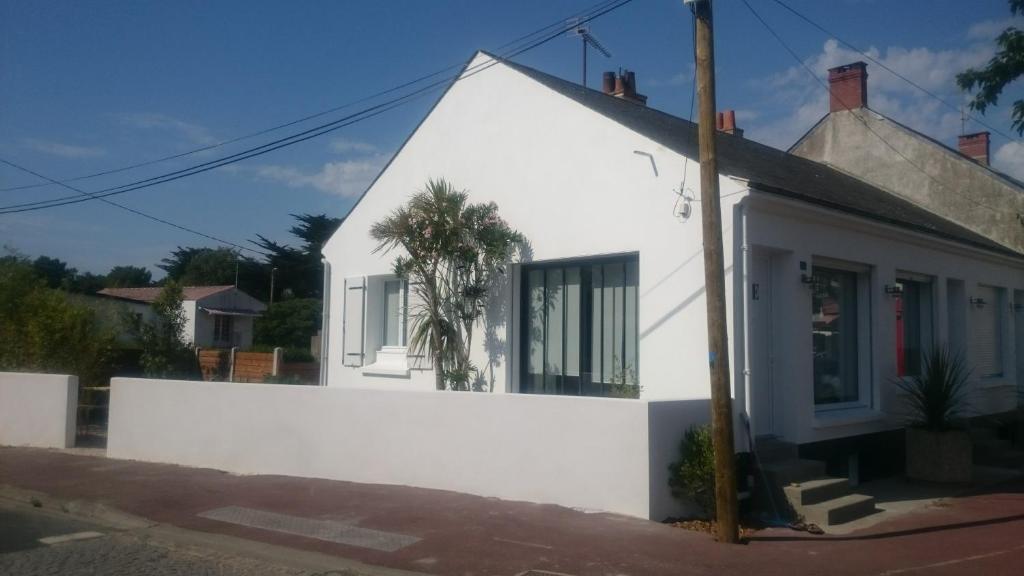Nos Îles - Two-Bedroom House