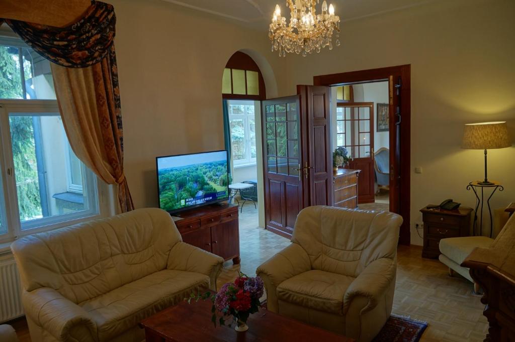 Posezení v ubytování Hotel-Appartement-Villa Ulenburg