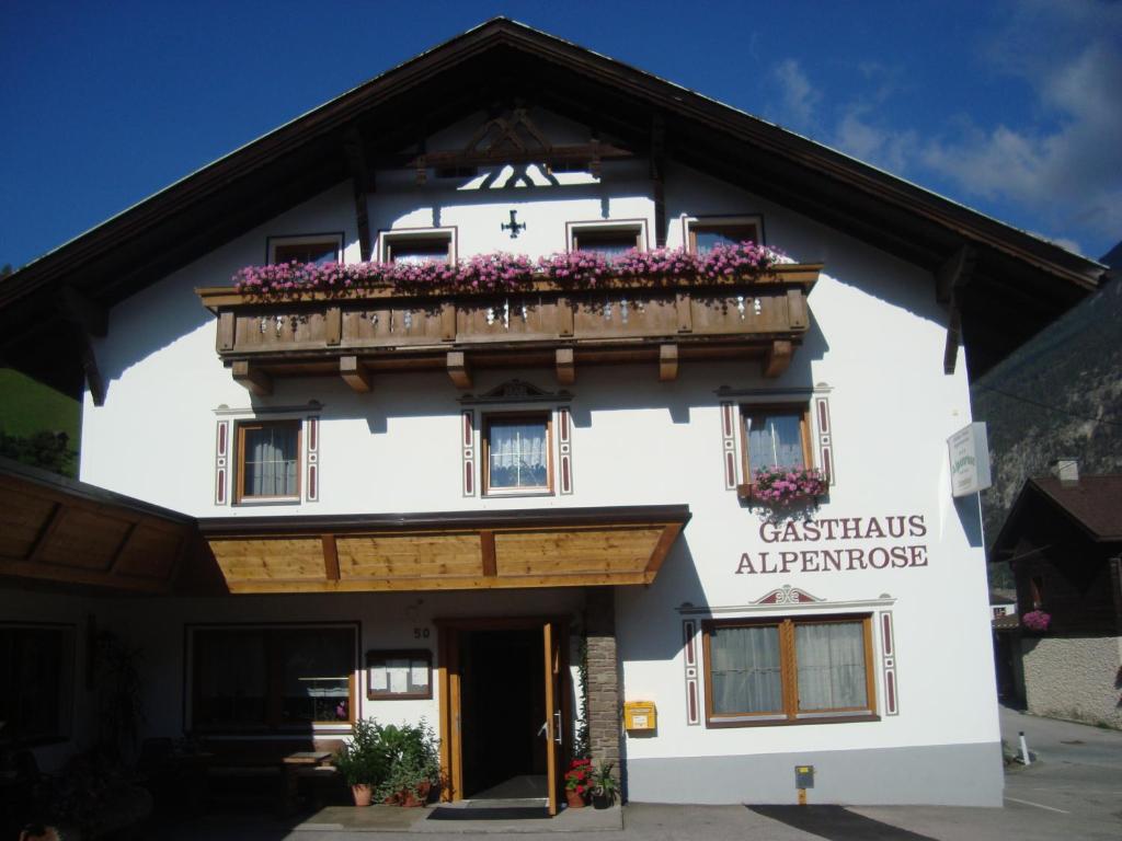 Gasthof Alpenrose - Housity