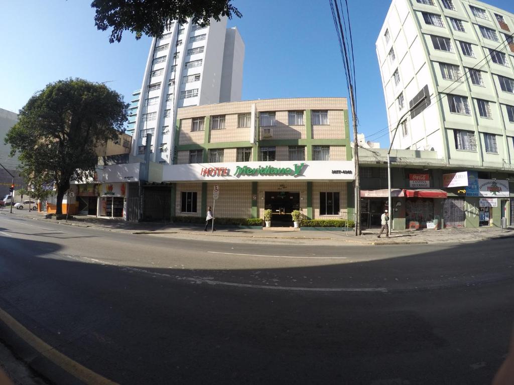  Hotel Meridiano V