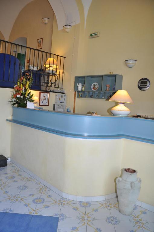 Fotografie z fotogalerie ubytování Hotel Savoia v destinaci Procida