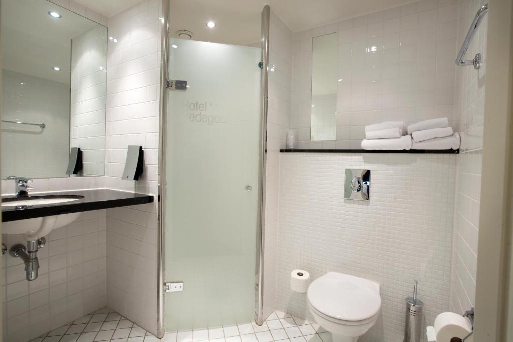 Koupelna v ubytování Hotel Hedegaarden