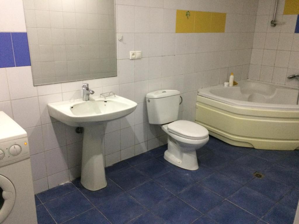 Koupelna v ubytování Guest House One Two Three
