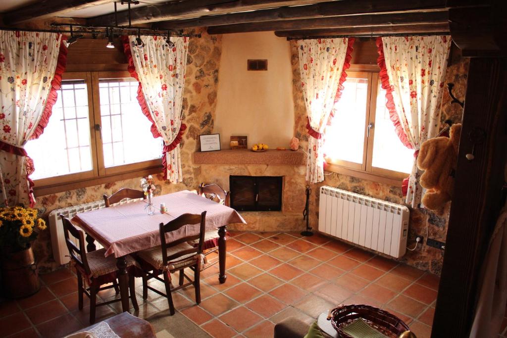 Casa Rural Las Tainas de Carabias - Vakantiehuis