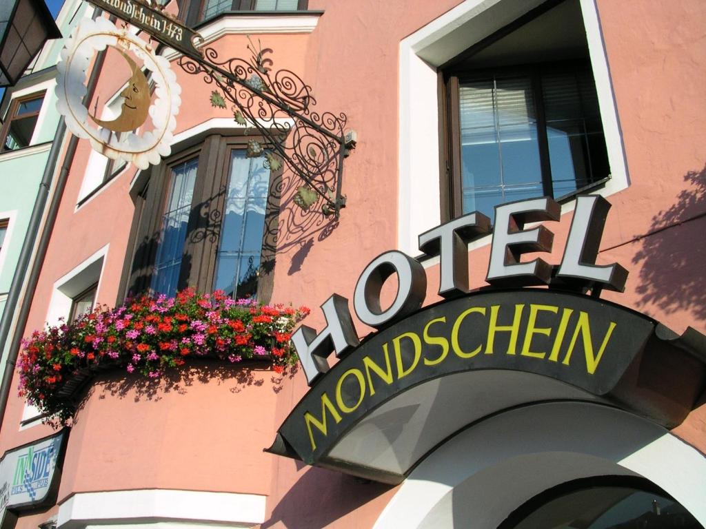Certifikát, hodnocení, plakát nebo jiný dokument vystavený v ubytování Hotel Mondschein