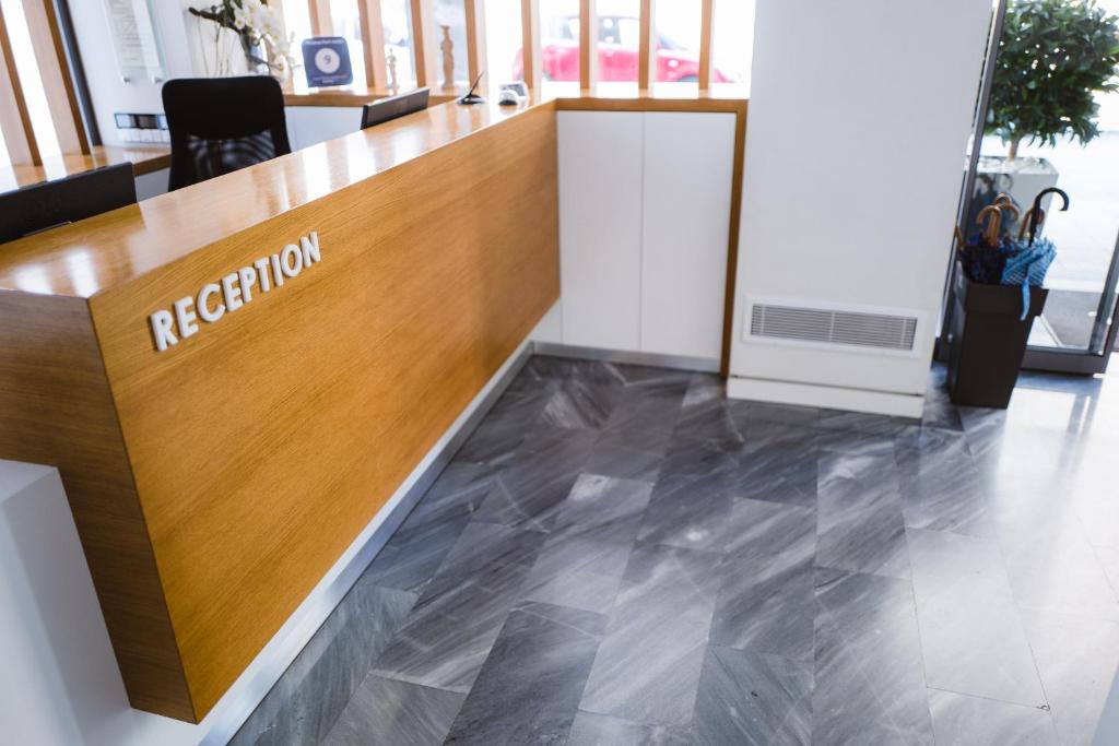 Piraeus Port Hotel - Resim 10