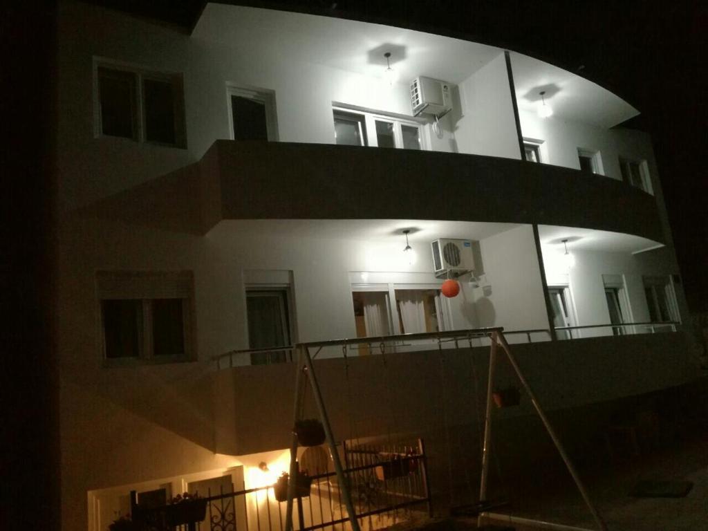 Balkón nebo terasa v ubytování Apartmani Vukmanovic