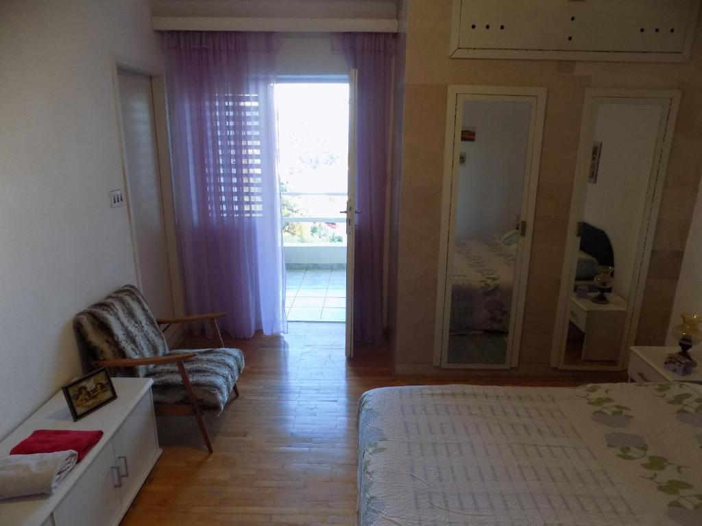 Postel nebo postele na pokoji v ubytování Borovik Guest House
