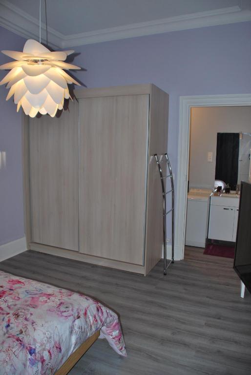 Les Ambassadeurs - One-Bedroom Apartment