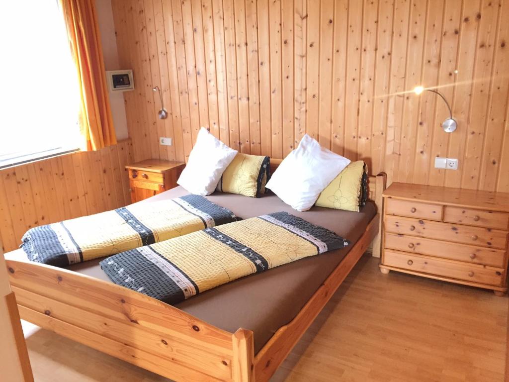 Postel nebo postele na pokoji v ubytování Georgihof im Park