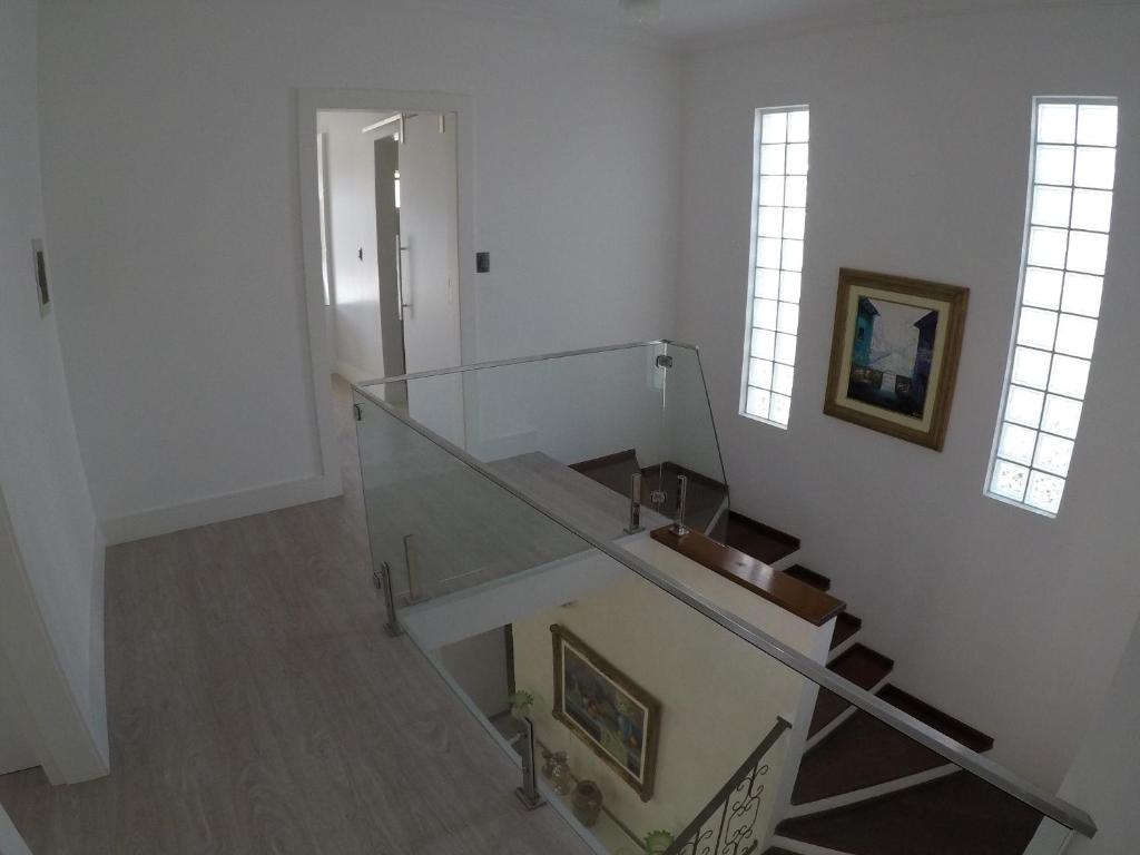  Casa 4 suites Jurere Internacional
