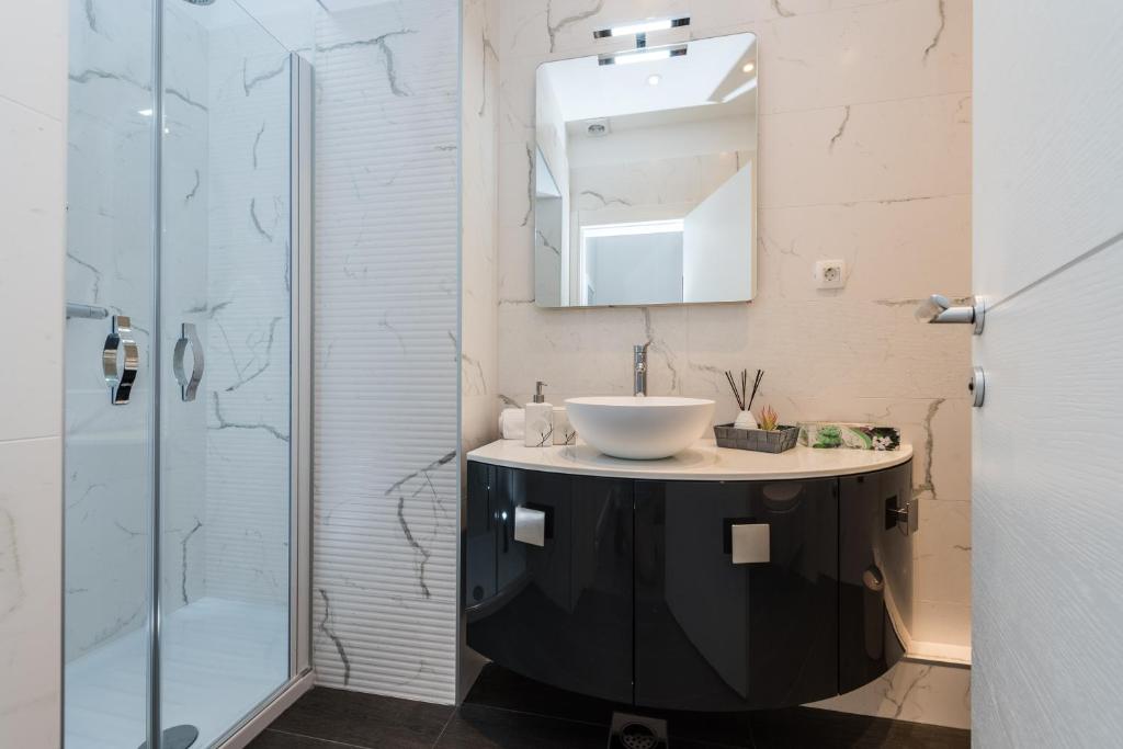 Koupelna v ubytování Apartments Ena