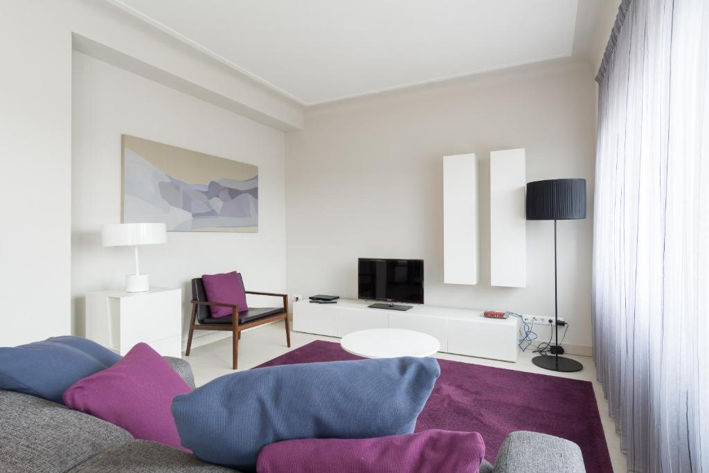Four Stars Aparthotel - Two-Bedroom Apartment