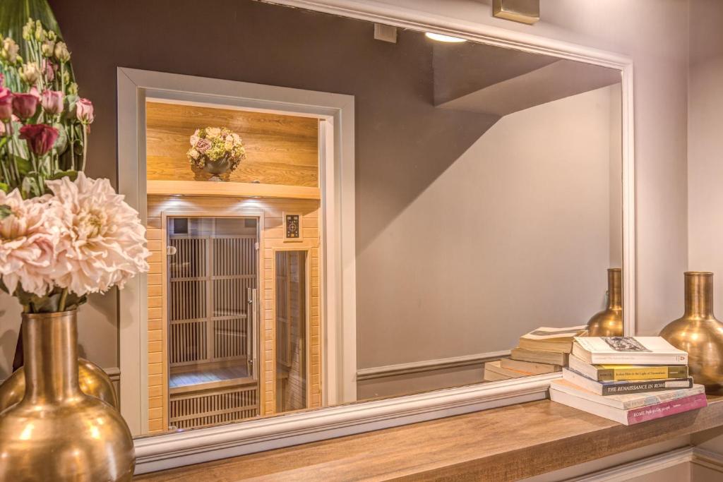 Charme Spagna Boutique Hotel - Resim 24