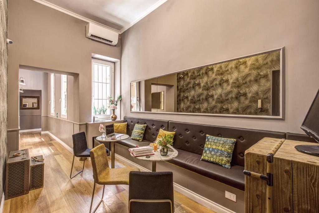 Charme Spagna Boutique Hotel - Resim 42