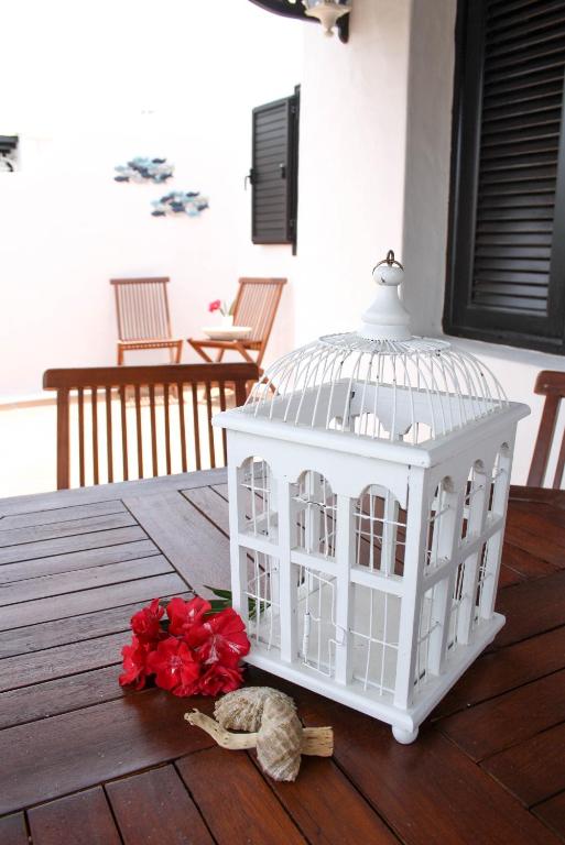 Televízia a/alebo spoločenská miestnosť v ubytovaní CASA LAS ROSAS by Buenavilla