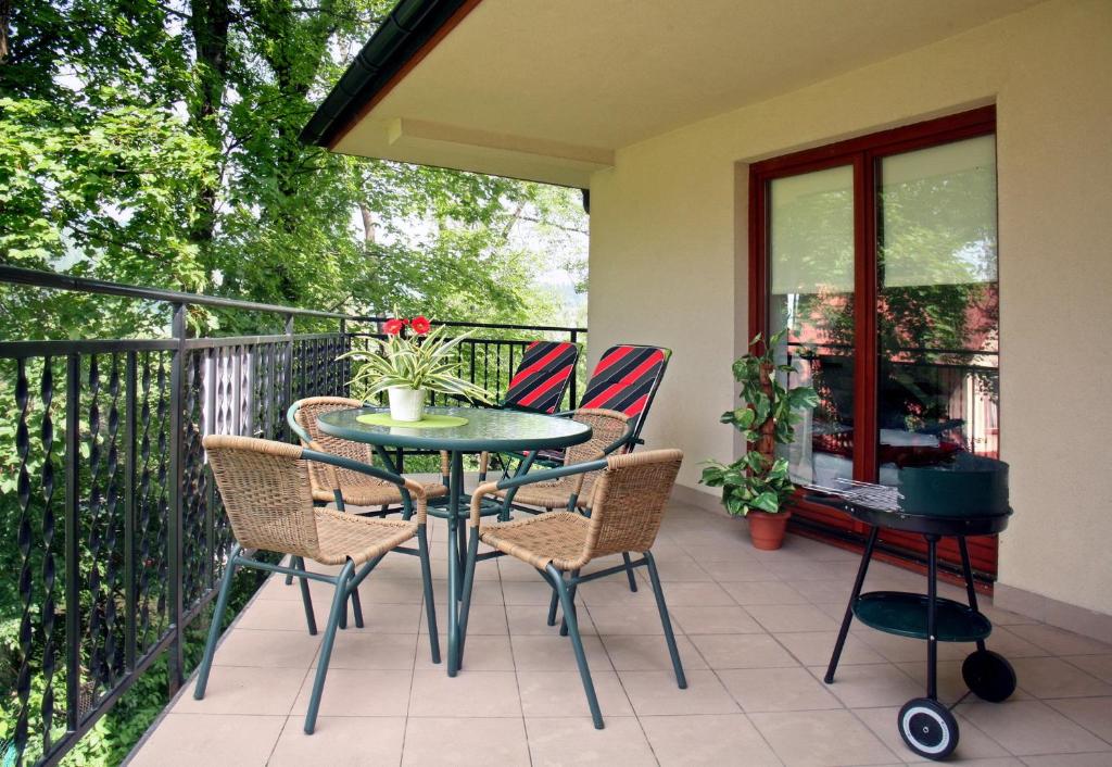 Balkon lub taras w obiekcie Apartamenty Smrekowa Tatry Zakopane