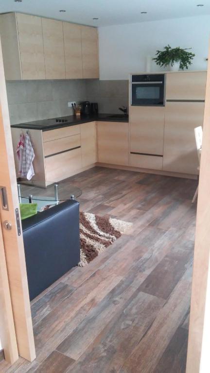 Kuchyňa alebo kuchynka v ubytovaní Haus Fliri