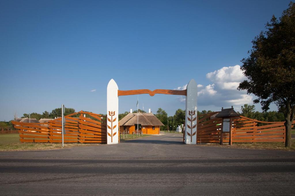 Photo de la galerie de l'établissement Csodaszarvas Vendégházak, à Rábahidvég