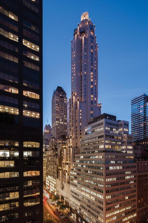 Four Seasons Hotel New York 4