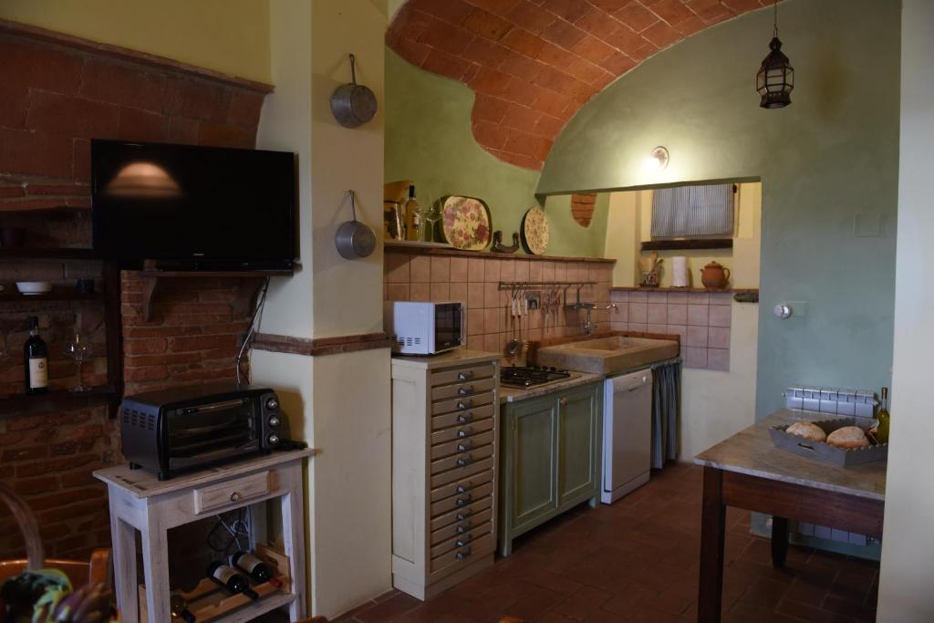 Zdjęcie z galerii obiektu Dimora Suite La Terrazza w mieście Terricciola