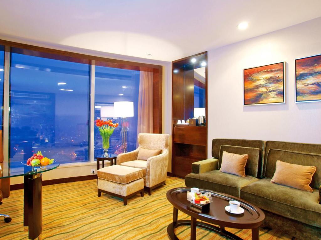 Posezení v ubytování WuHu XingBai JinLing Hotel