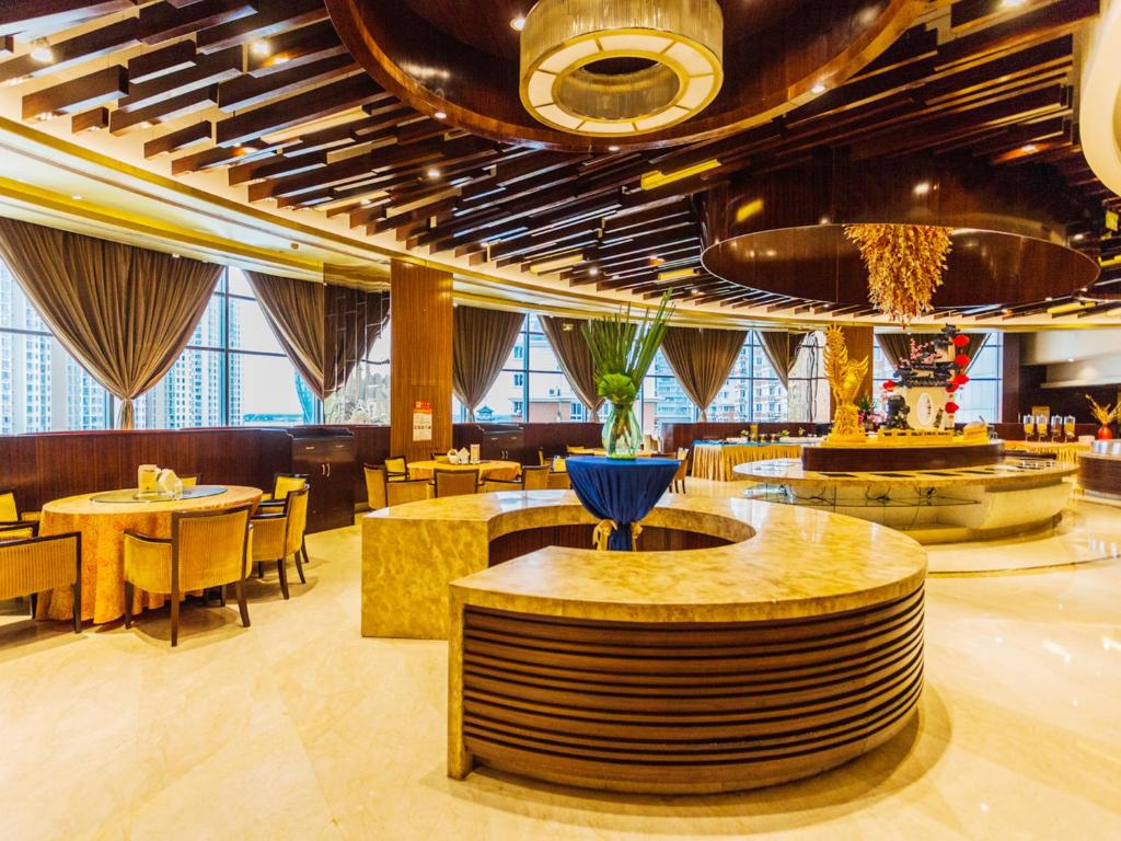Restaurace v ubytování WuHu XingBai JinLing Hotel