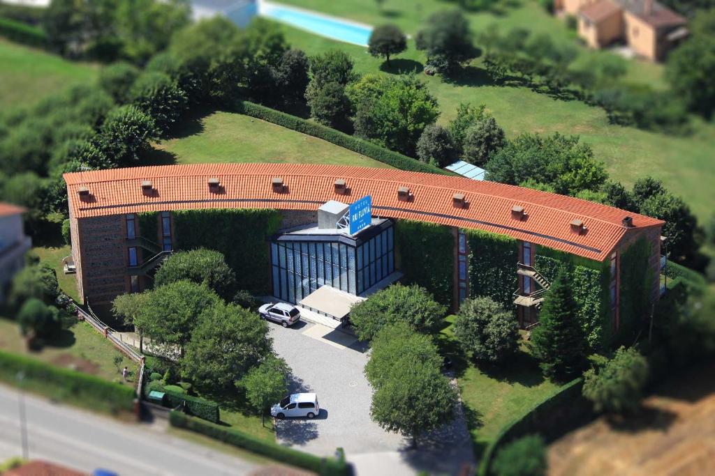 Budova, kde se hotel nachází