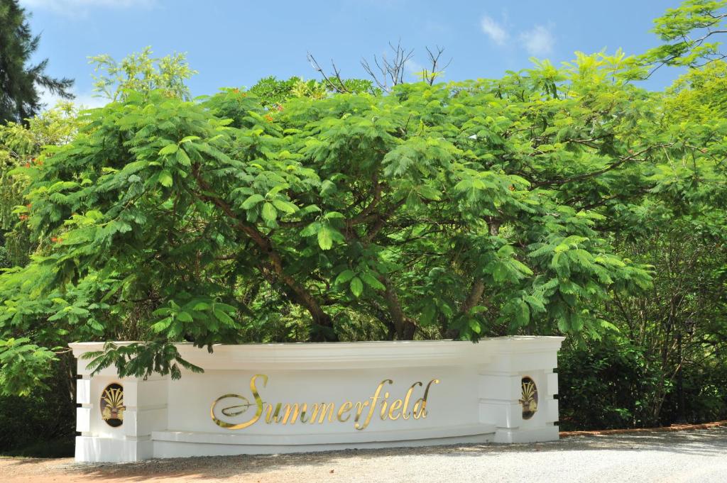 Gallery image of Summerfield Botanical Garden & Exclusive Resort in Matsapha