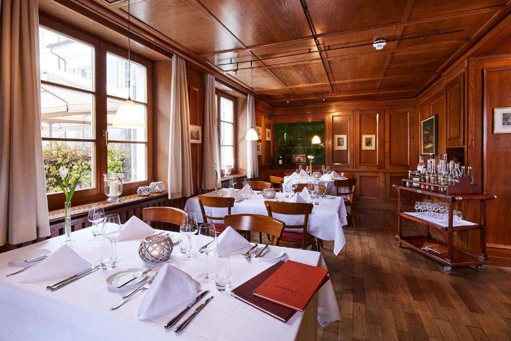 Restaurace v ubytování Hotel Gasthof zum Ochsen