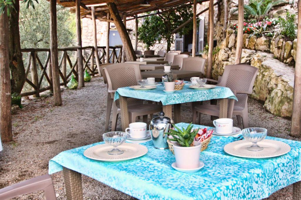 Restaurace v ubytování Casarufolo Paradise