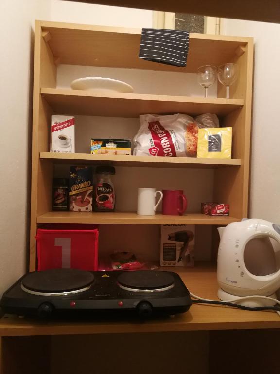 Kuchyň nebo kuchyňský kout v ubytování flat 18 minutes from Vaclavske namesti