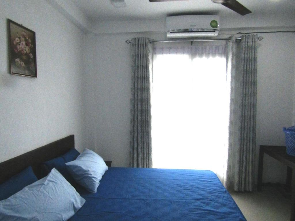 Queens Park Apartments - Two-Bedroom Apartment