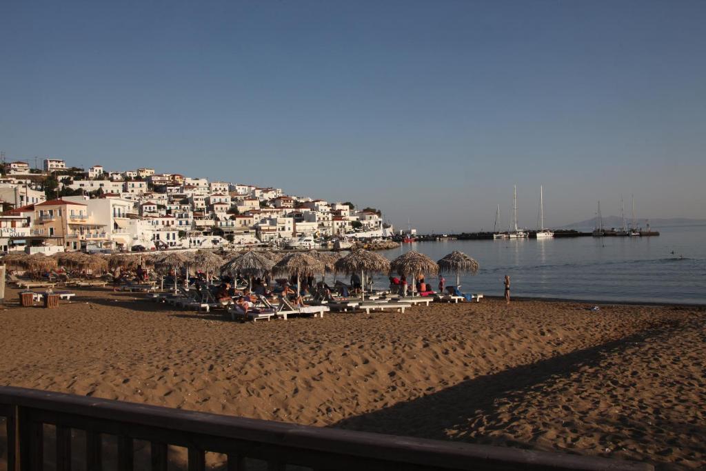 Elina Apartments - Departamento